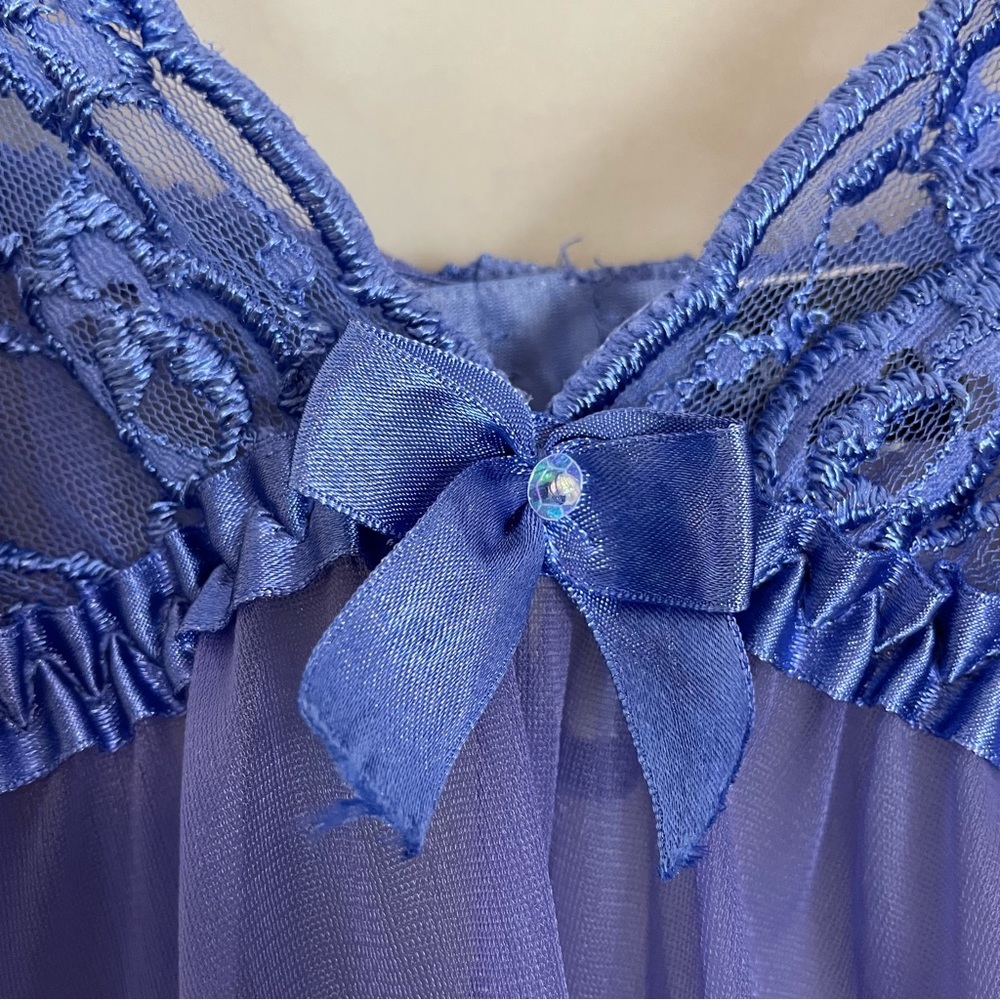 Frederick's of Hollywood Negligee Lace Slit Sophie Babydoll Bow Size Medium Sexy - Picture 5 of 9